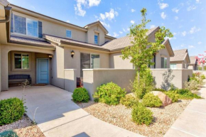 Sienna Hills Escape with Hot Tub and Community Pool